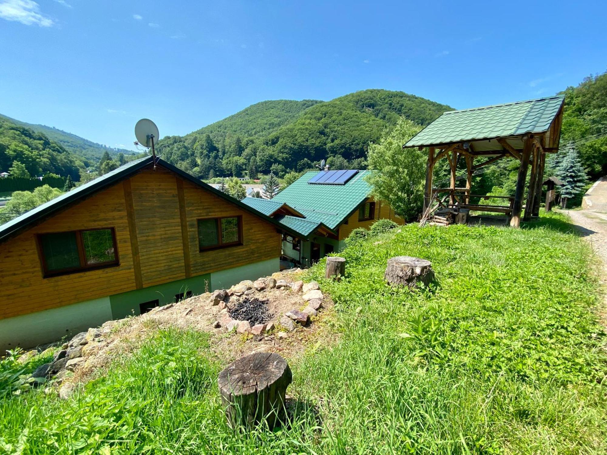 Apartmany Alma Vyhne Luaran gambar